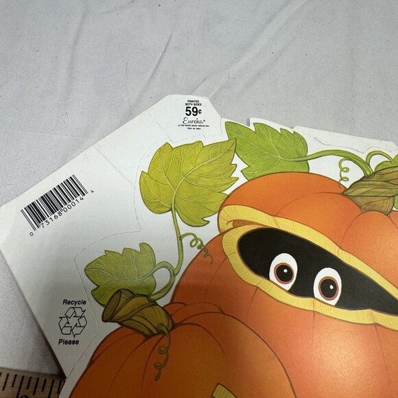 Vintage Eureka Halloween Die Cut 3 Pumpkins Cut Out Decoration New Old Stock - Picture 2 of 2